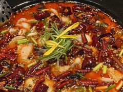 -渔语鱼酸菜鱼新川菜(来福士店)