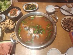 -新凯里酸汤鱼(飞山街店)