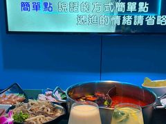 -唯爱KTV聚会餐厅(仙林东城汇店)