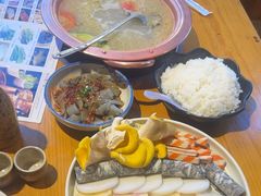 -民食香·腊排骨野生菌美食(木府店)