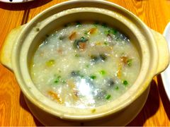 皮蛋瘦肉粥-港东盛宴烧腊至尊