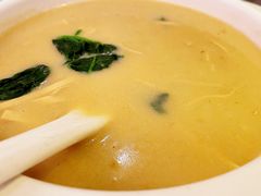 老济南甜沫-闫府私房菜·百年鲁菜(恒隆店)