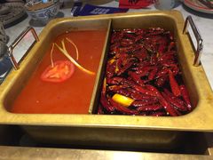 -尚尚仙·酸汤猪手·猪肚鸡火锅(华联万柳购物中心店)