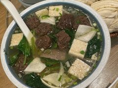 -金莹丸子汤清真(朝外SOHO店)