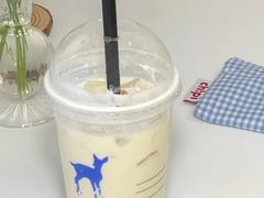 满庭芳茉莉轻乳茶-瑞幸咖啡(番禺永旺梦乐城店)