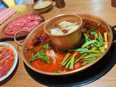 -滇翁·云南酸菜牛肉火锅(合肥首店坝上吾悦广场店)