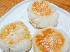 葱香生煎包-粤仔湾砂锅粥(广益哥伦布店)