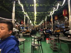大堂-胡四哥特色火盆烧烤(总店)