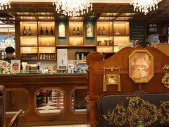 -秘密旅行Bonjour(黑金冠 江南西店)