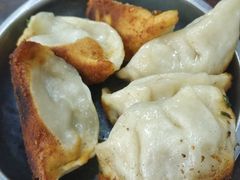 -黄阿姨锅贴大王(万航渡路店)