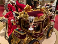 -The Diamond Jubilee Tea Salon at Fortnum & Mason