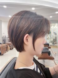 点击看大图 -八佰伴8008星级形象店
