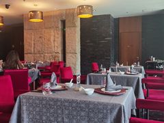-粤尚腾香居中餐厅(首都机场希尔顿店)