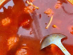 -有红鸡毛店·川菜(建设路店)