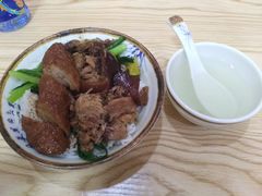 -金牌隆江猪脚饭