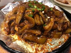 铁板酱香茄子-李记饺子·熏酱东北菜(欢乐谷店)
