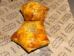 羊肉烤包子-塔哈尔·新疆盛宴(奉贤龙湖店)