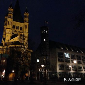 14世纪为欧洲最大的商港之一