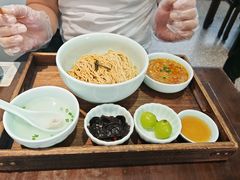 -蟹上黄·蟹黄面·江南糖水(人民广场店)