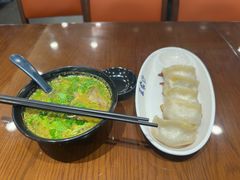 -王家沙点心店(南京西路总店)