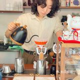 街角暖心咖啡店.老板娘太飒啦！