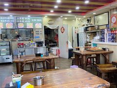 大堂-阁瑞居闫记卤煮(乔庄北街店)