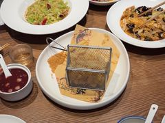 -草窝烤鸭·新京菜(振华广场店)