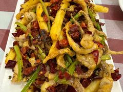 特色干煸鱿鱼头-桃子餐厅·天津菜(王顶堤总店)