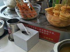 -百品聚旋转火锅(万德庄店)