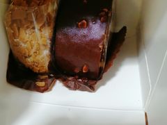 -Dough&Joe团憩(瑞虹天地月亮湾店)