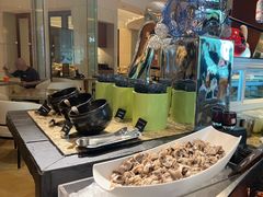 -怡咖啡海鲜自助餐厅(浦东香格里拉店)