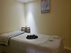 -艾通康缘艾灸.疼痛.睡眠养生馆(凤凰城店)