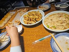 -95号酱骨·一块豆腐(展春园西路店)