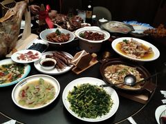 -洛东土菜馆(建国北路店)