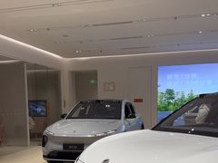 -蔚来空间(北京颐堤港店)