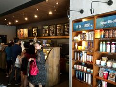 -星巴克(西藏路店)