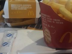 -麦当劳(伟城广场店)
