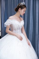 -MISS MIA 婚纱品牌馆