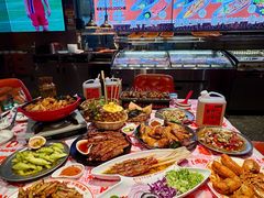 -威记烧嘢·南宁烧烤·超级生牛(绿地店)