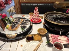 -红沃鳗鱼黑牛烤肉店(不老街店)