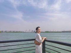 -郑东新区龙湖公共艺术中心