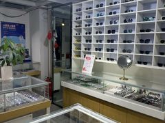 -宝视友眼镜·平价精准配镜(同德悦中心店)