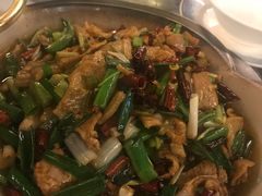 -蔼若春.传承三十年云南菜(金碧公园店)