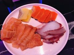 -卡宿自助餐厅(高新万达店)