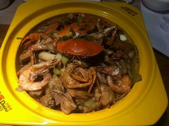 -多嘴肉蟹煲(万达店)