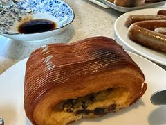 -VERIE BAKEHOUSE