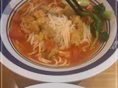 -霸蛮湖南菜·牛肉粉(荣京西街店)