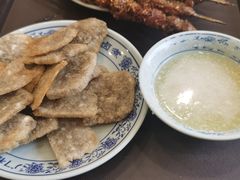 老北京炸灌肠-门框胡同百年卤煮(新街口店)