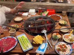 -周小明火锅(黑金冠社区店)