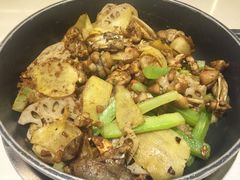干锅牛蛙-蛙蛙叫干锅年代(簋街总店)